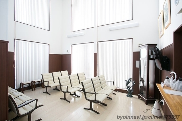 花沢アイクリニックの外観/院内の写真