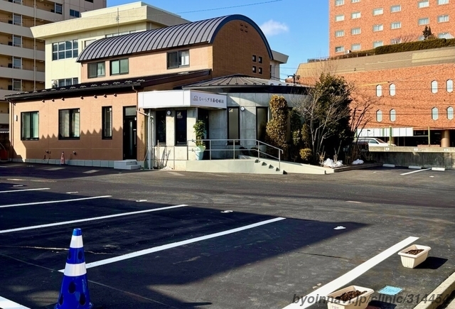 ひいらぎ耳鼻咽喉科の外観/院内の写真