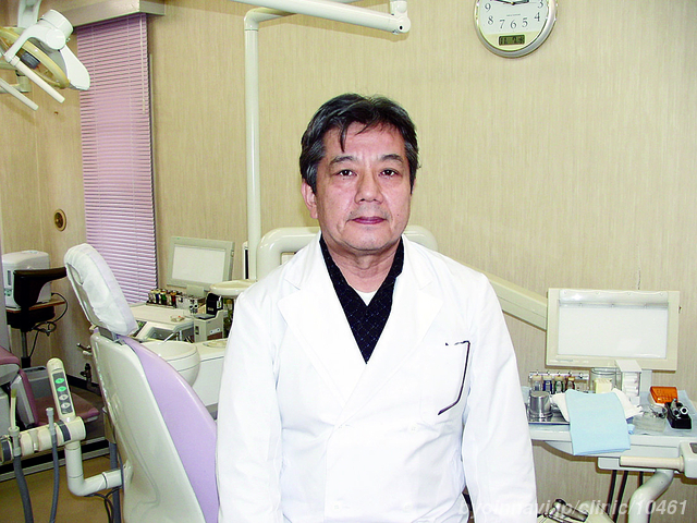 川名部歯科医院の医師の写真