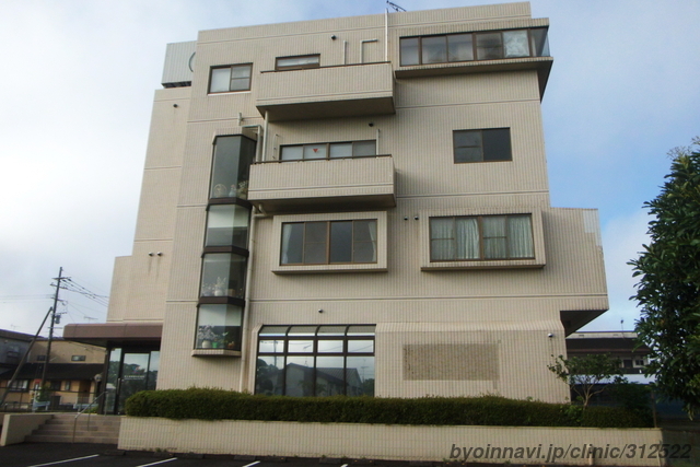 坂元循環器内科医院の外観/院内の写真