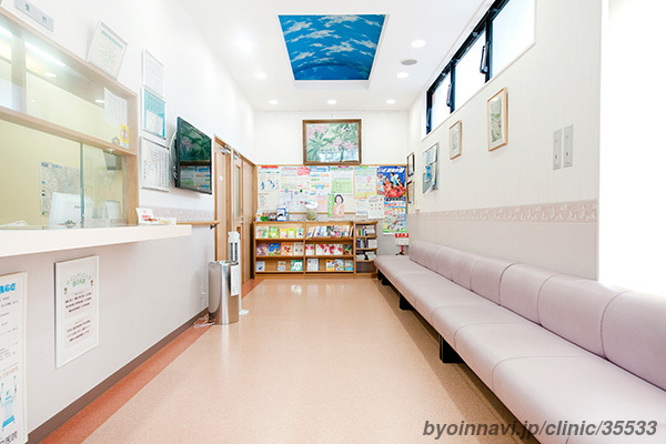 蓮見ペインクリニック医院の外観/院内の写真