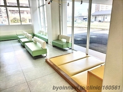 ふたばクリニック小児科皮膚科の外観/院内の写真