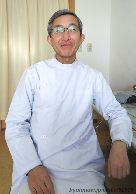 ひばりクリニックの井上智博院長先生の写真