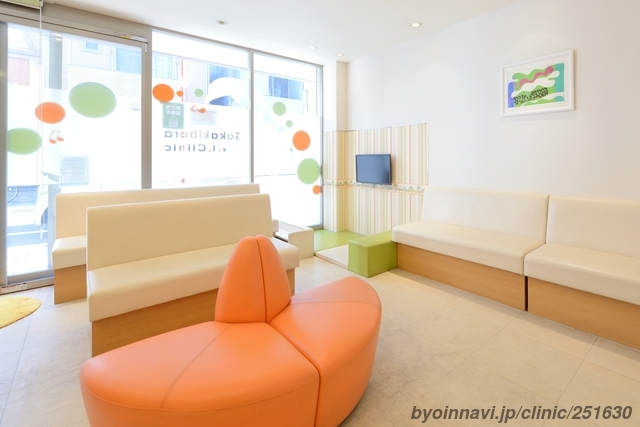 さかきばら耳鼻咽喉科の外観/院内の写真