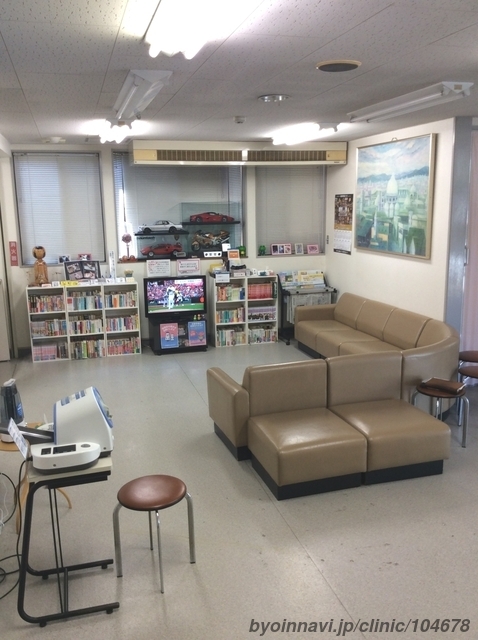 小林胃腸科内科の外観/院内の写真