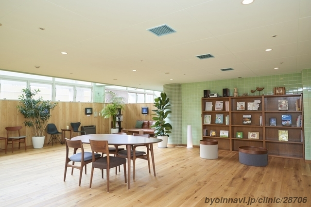 愛育病院の外観/院内の写真