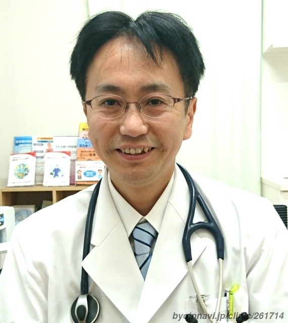 まるき内科クリニックの鈴木慎二院長先生の写真