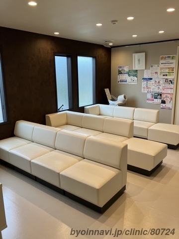 青山クリニックの外観/院内の写真