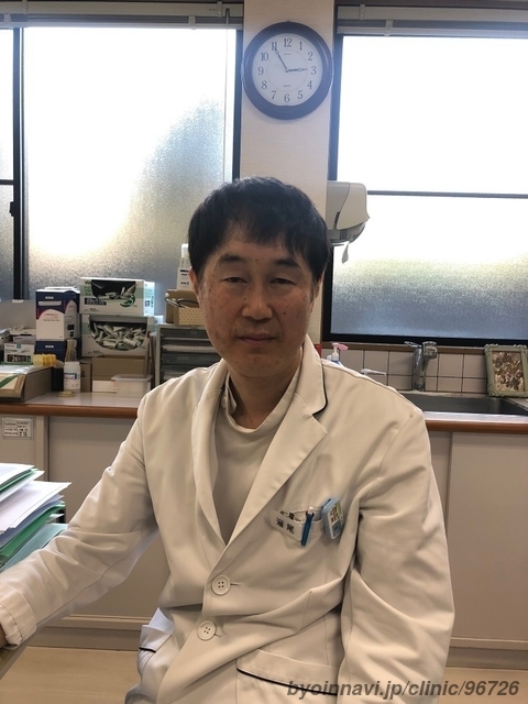 溜尾整形外科の溜尾栄之院長先生の写真