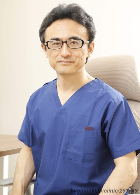 すぎおかクリニック 船橋院の杉岡充爾院長先生の写真
