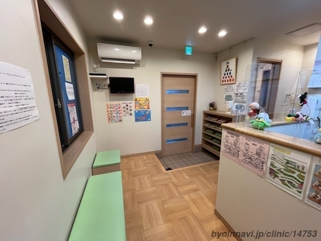 内田こどもクリニックの外観/院内の写真