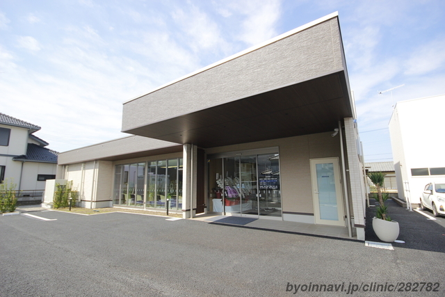 朝倉町よしだクリニックの外観/院内の写真