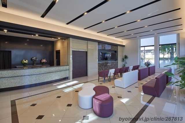 鈴木眼科クリニック名東の外観/院内の写真