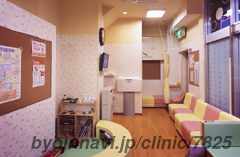 緑こどもクリニックの外観/院内の写真