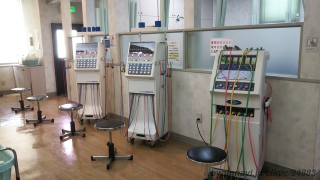 上田整形外科の外観/院内の写真